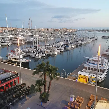 アパート Cap1 Avec Parking Centre-port *